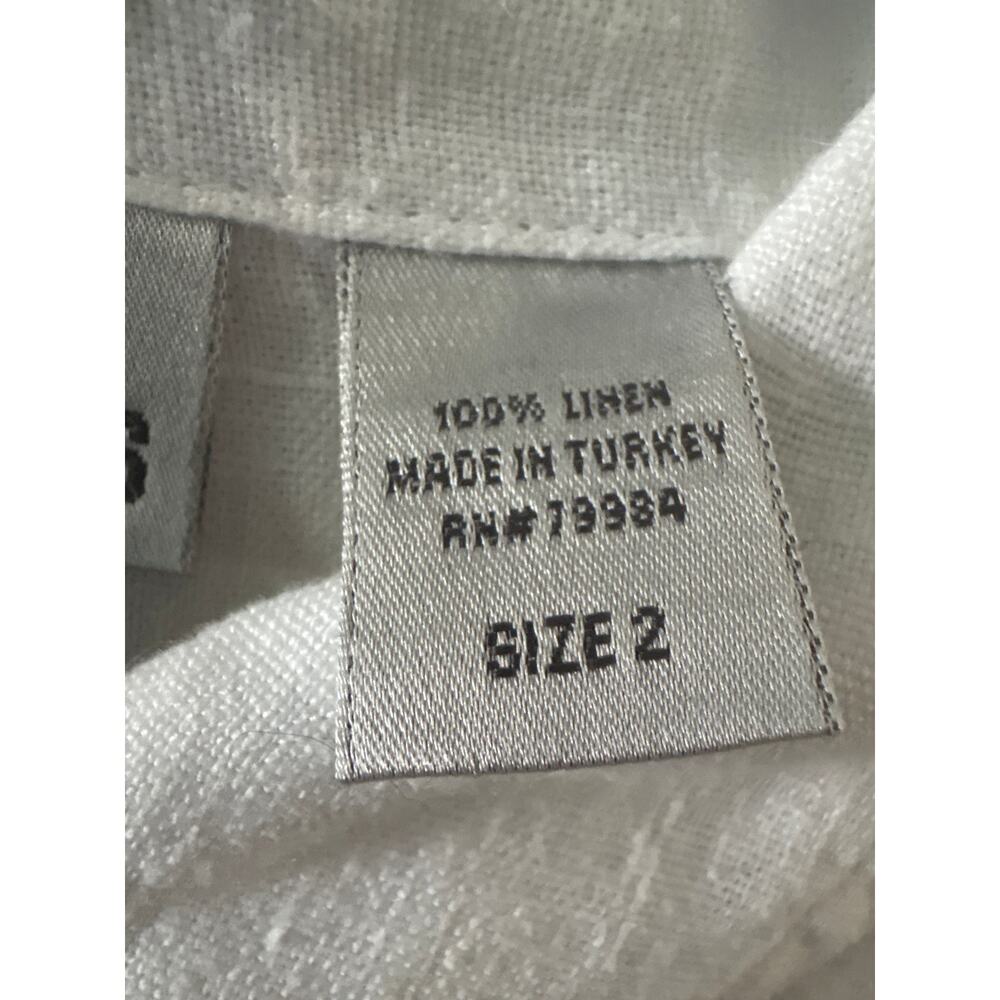 Chico’s White Button Up w/black line Drawings Size 2 - Picture 5 of 5